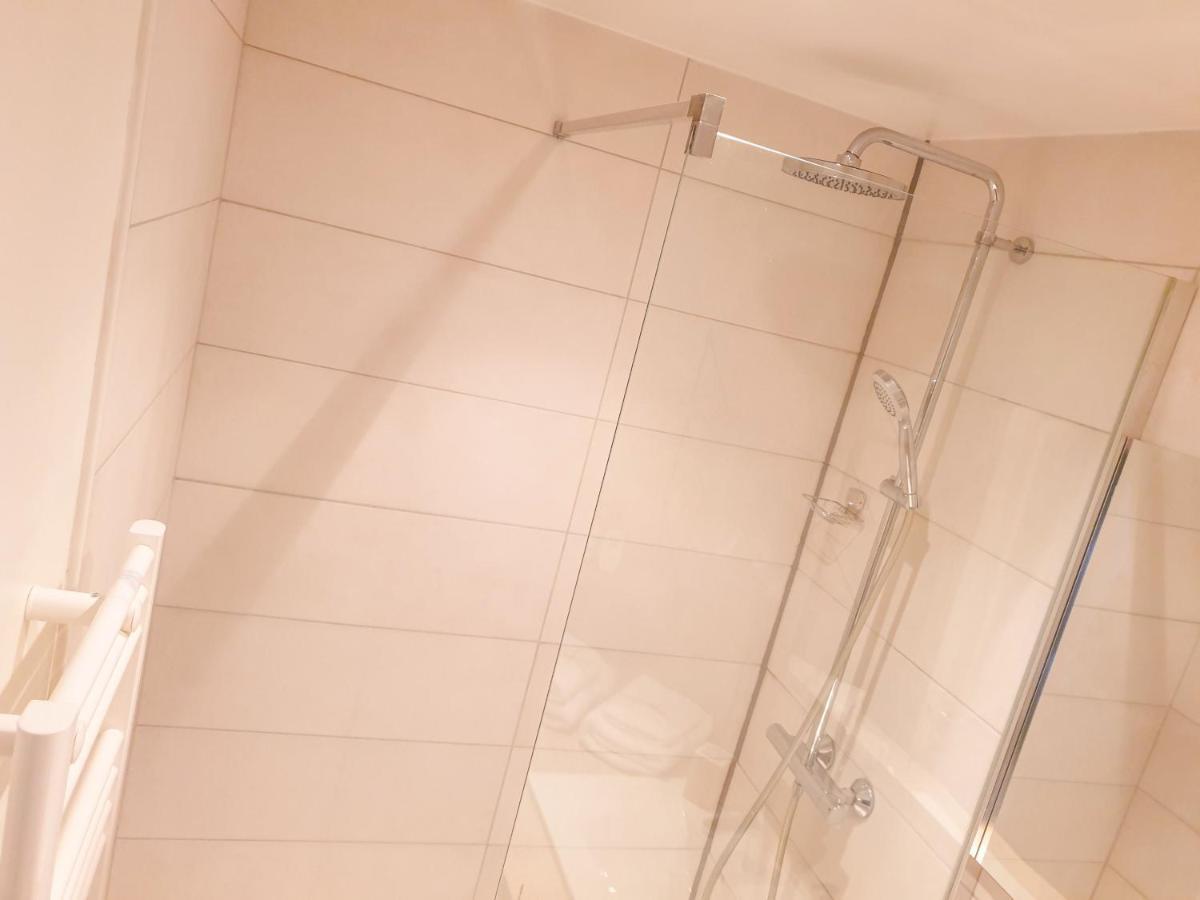 Spacieux Appartement Au Calme 15Min Sud De Lyon Proche Metro Et Gare Confluence Aquarium Gerland Oullins Exteriér fotografie